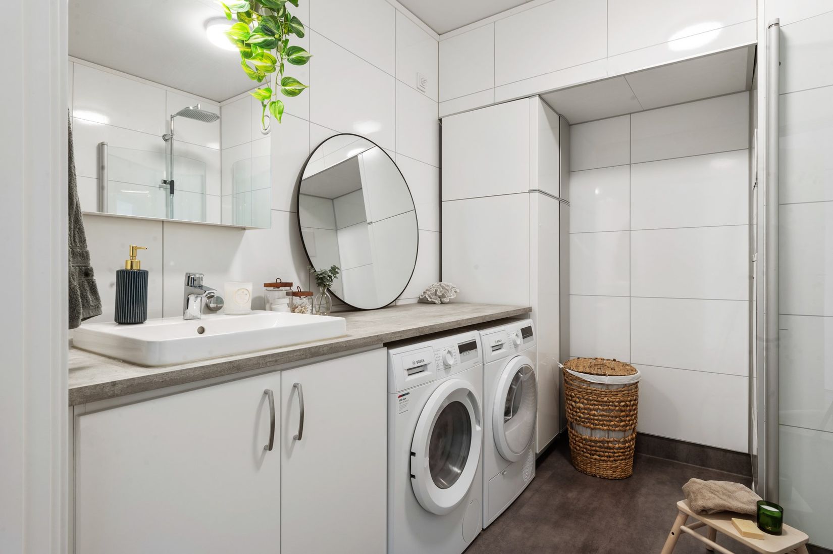 Villa, Lövsångarvägen 31, Valsjöskogen, Margaretelund, Österåker