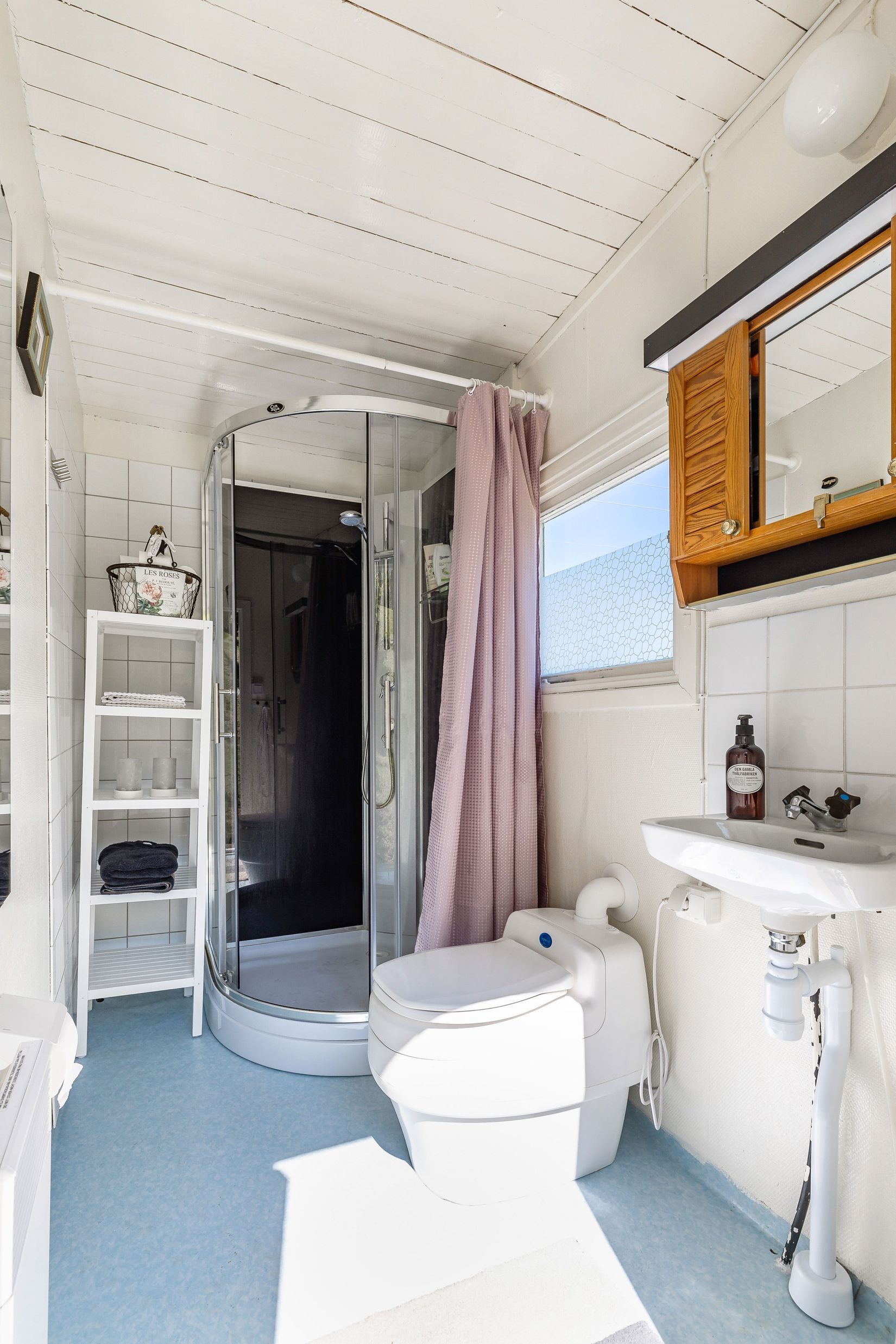 Villa, Wirgins väg 11, Närsjö, Eskilstuna