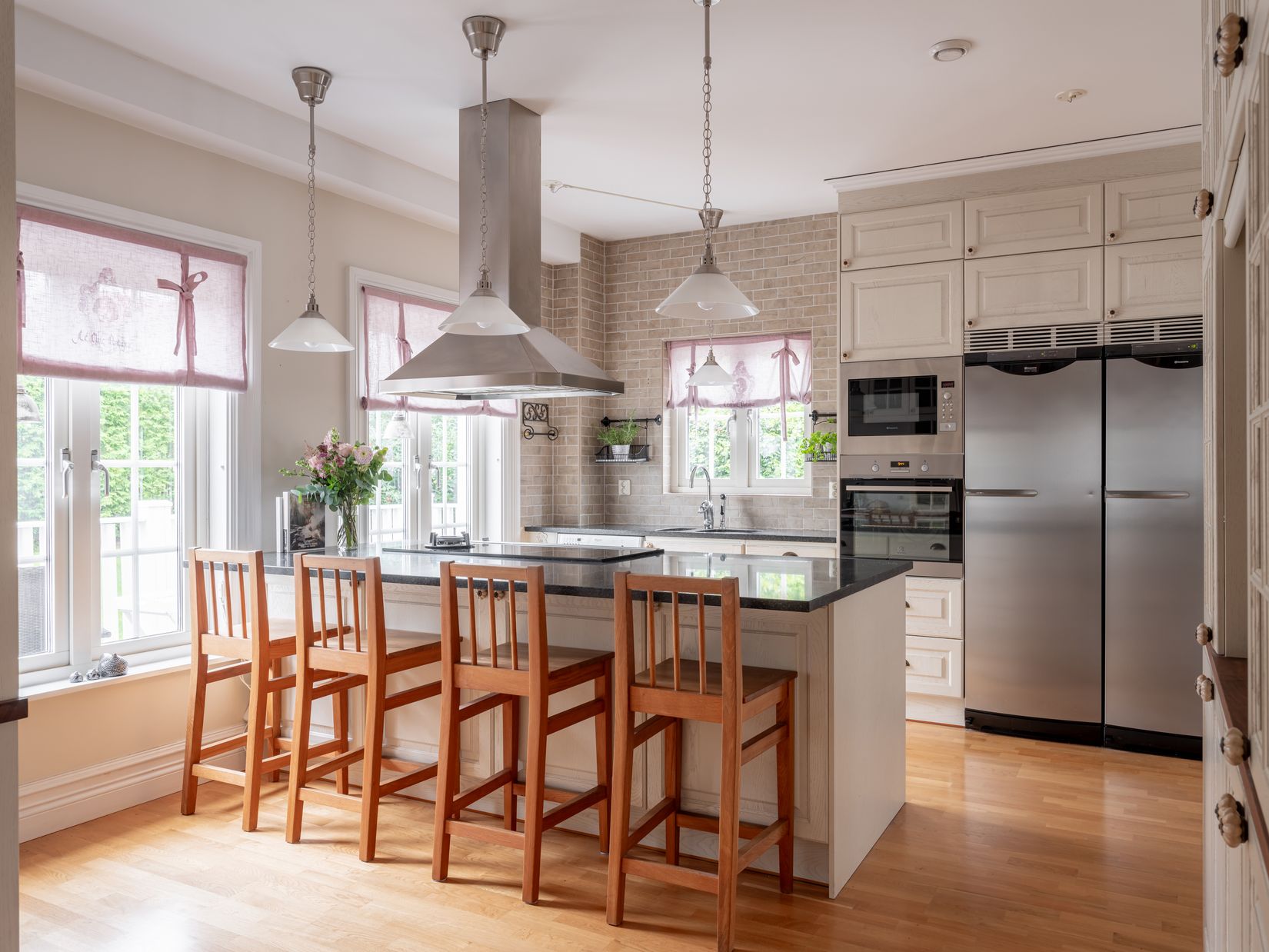 Villa, Höjdvägen 11, Länna, Huddinge