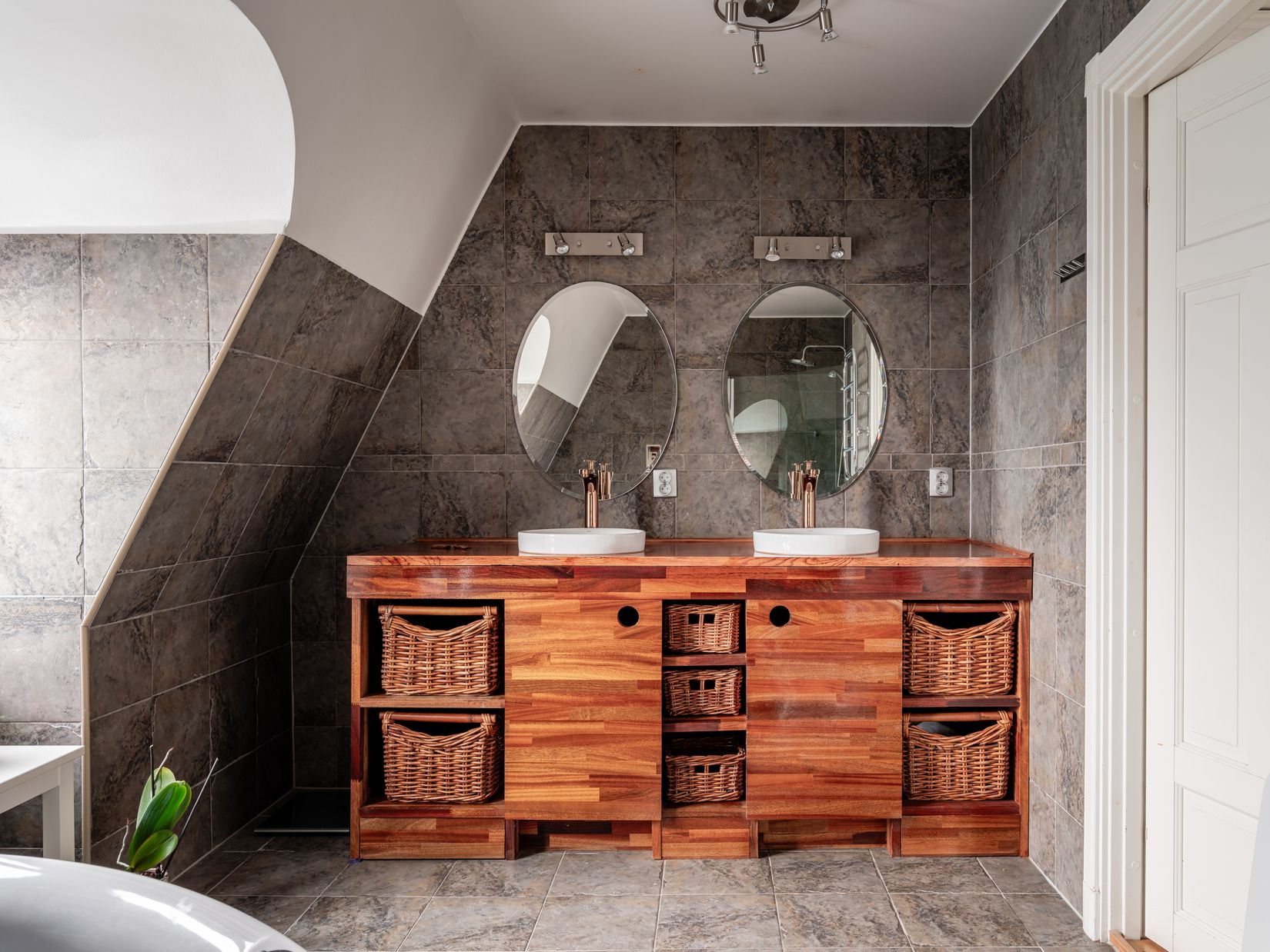 Villa, Höjdvägen 11, Länna, Huddinge