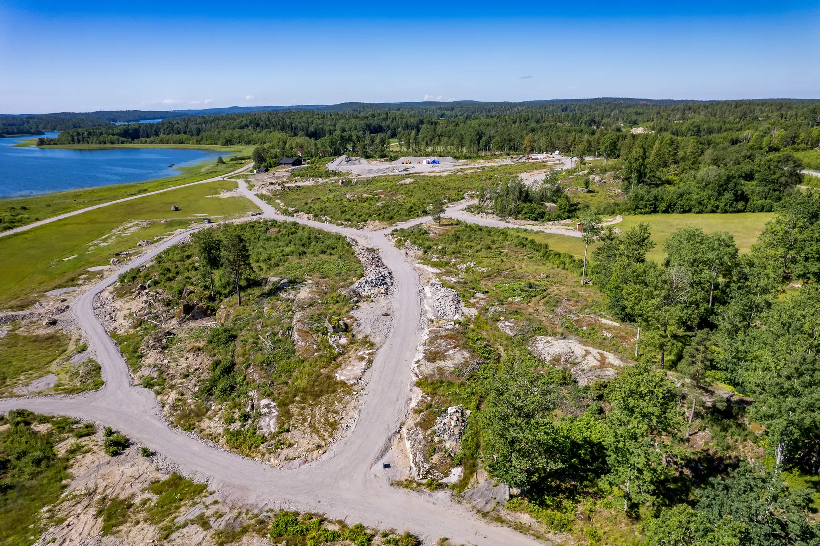 Tomt, Åviken, Askersund