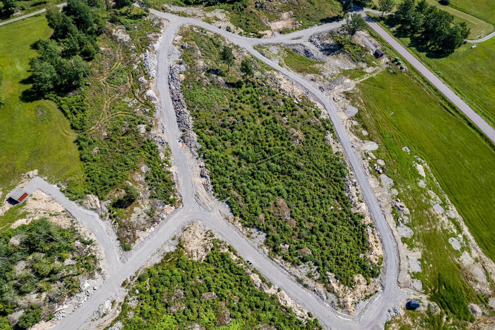 Tomt, Åviken, Askersund