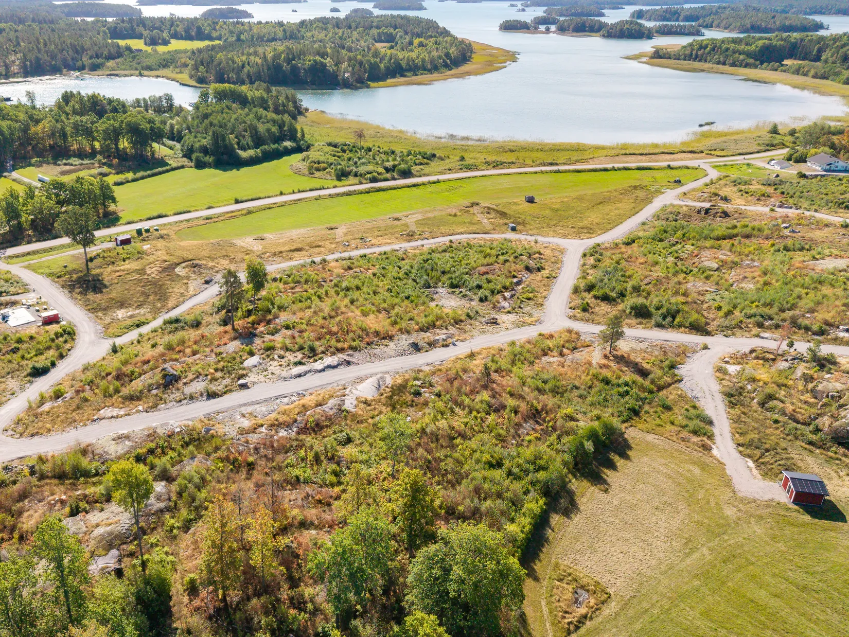 Tomt, Åviken, Askersund