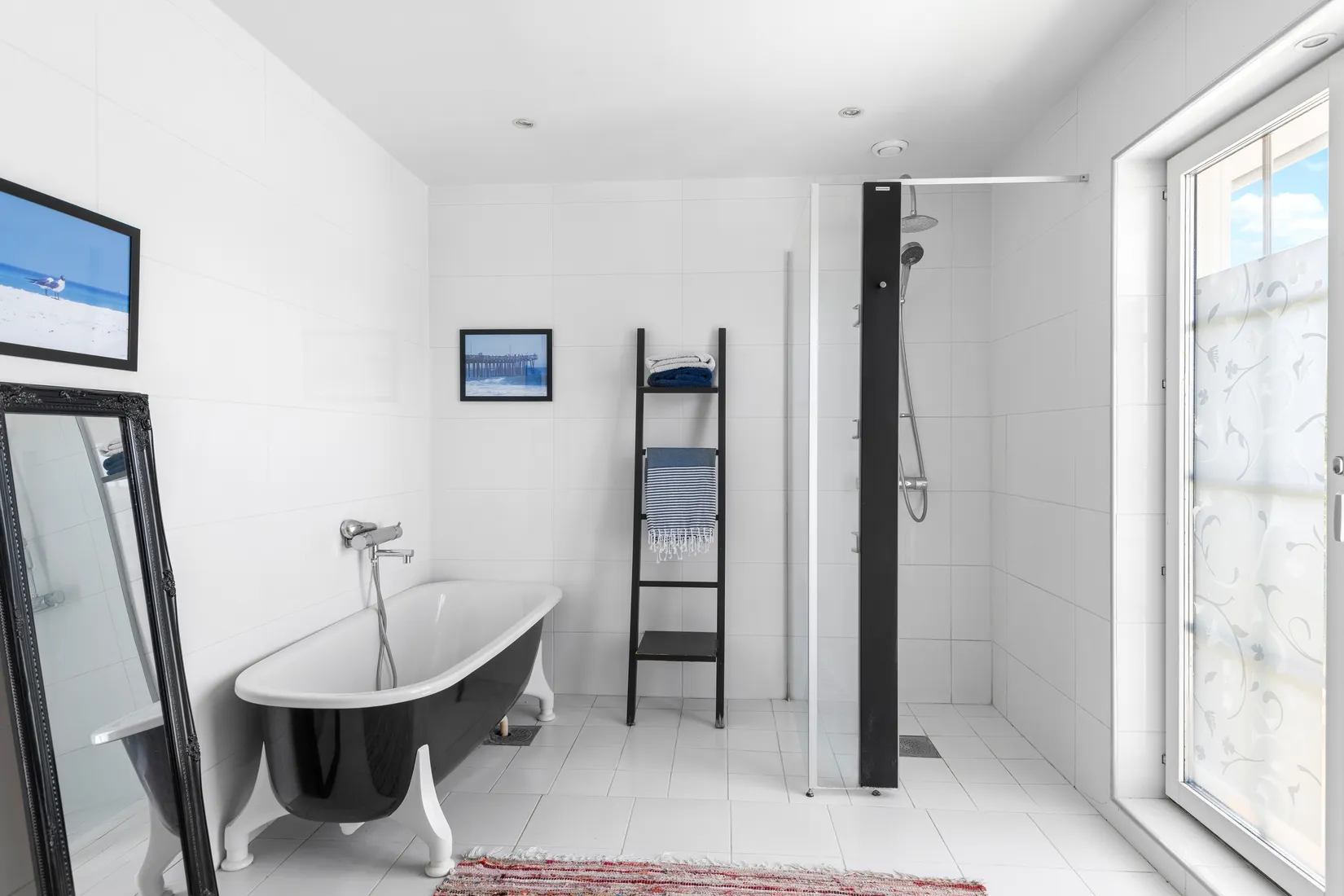 Villa, Badmintongatan 6, Gröngarn, Enköping