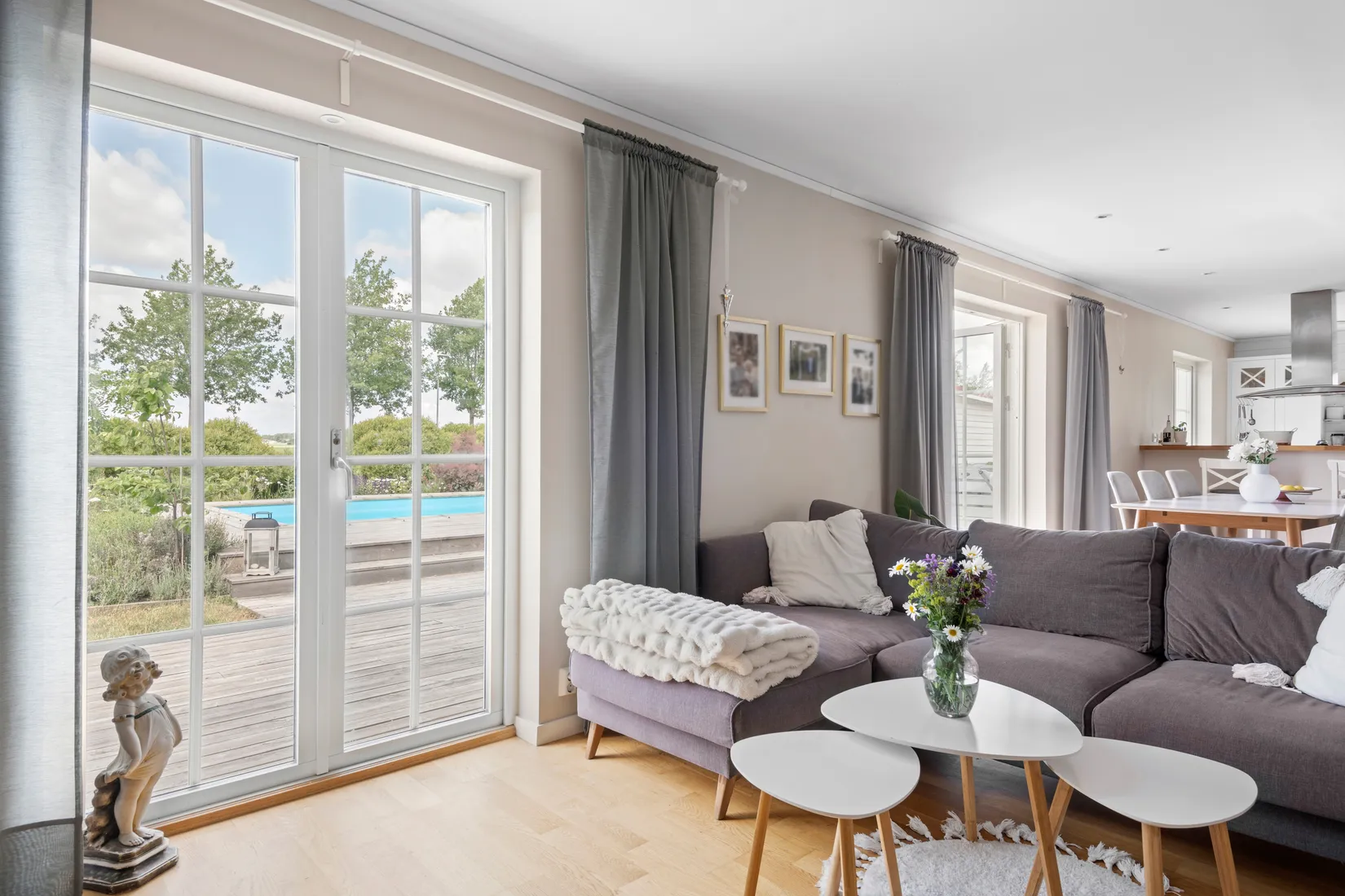 Villa, Badmintongatan 6, Gröngarn, Enköping