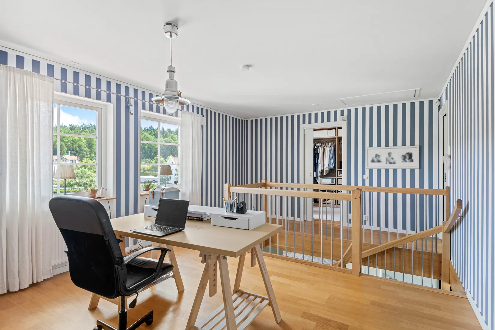 Villa, Badmintongatan 6, Gröngarn, Enköping