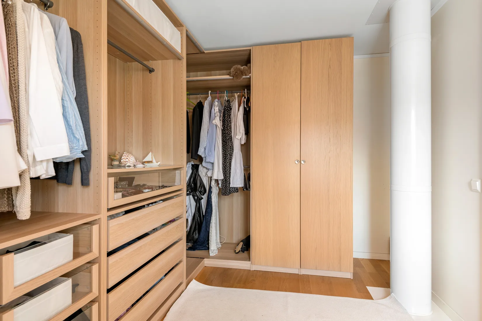 Villa, Badmintongatan 6, Gröngarn, Enköping