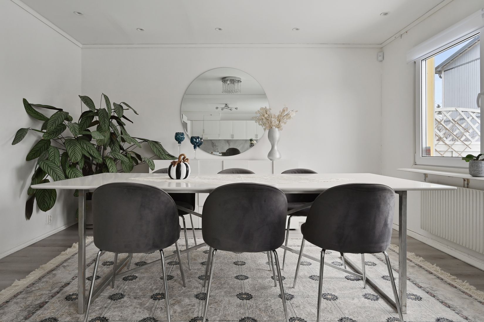 Villa, Radhus, Pilgrimsvägen 14, Njursta, Upplands Väsby