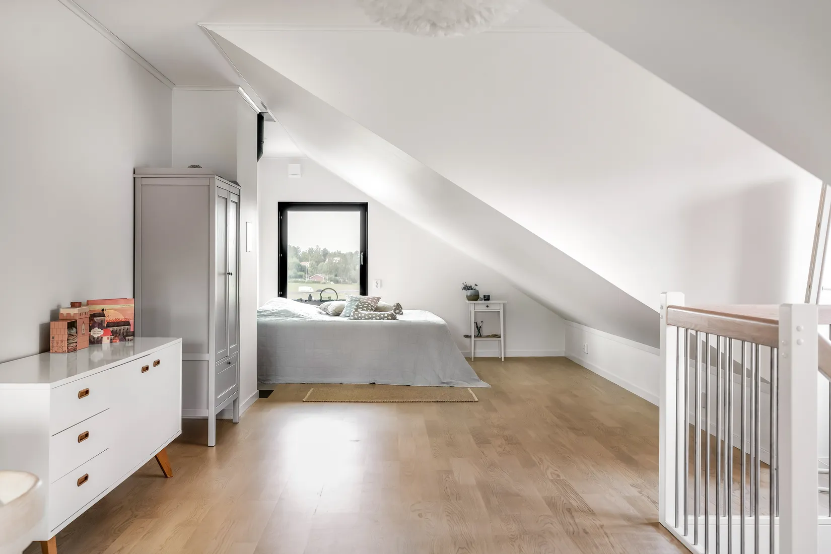 Radhus, STRÖMGÅRDSVÄGEN 44, Lindholmen, Vallentuna