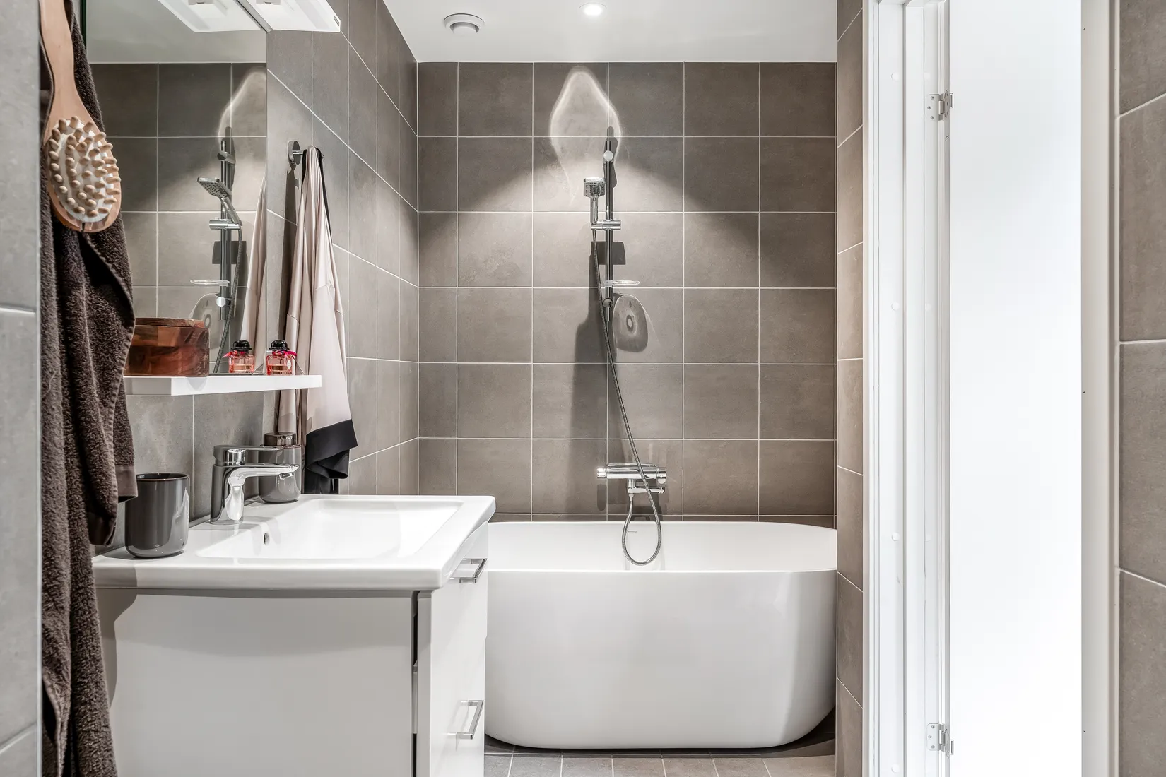 Radhus, STRÖMGÅRDSVÄGEN 44, Lindholmen, Vallentuna