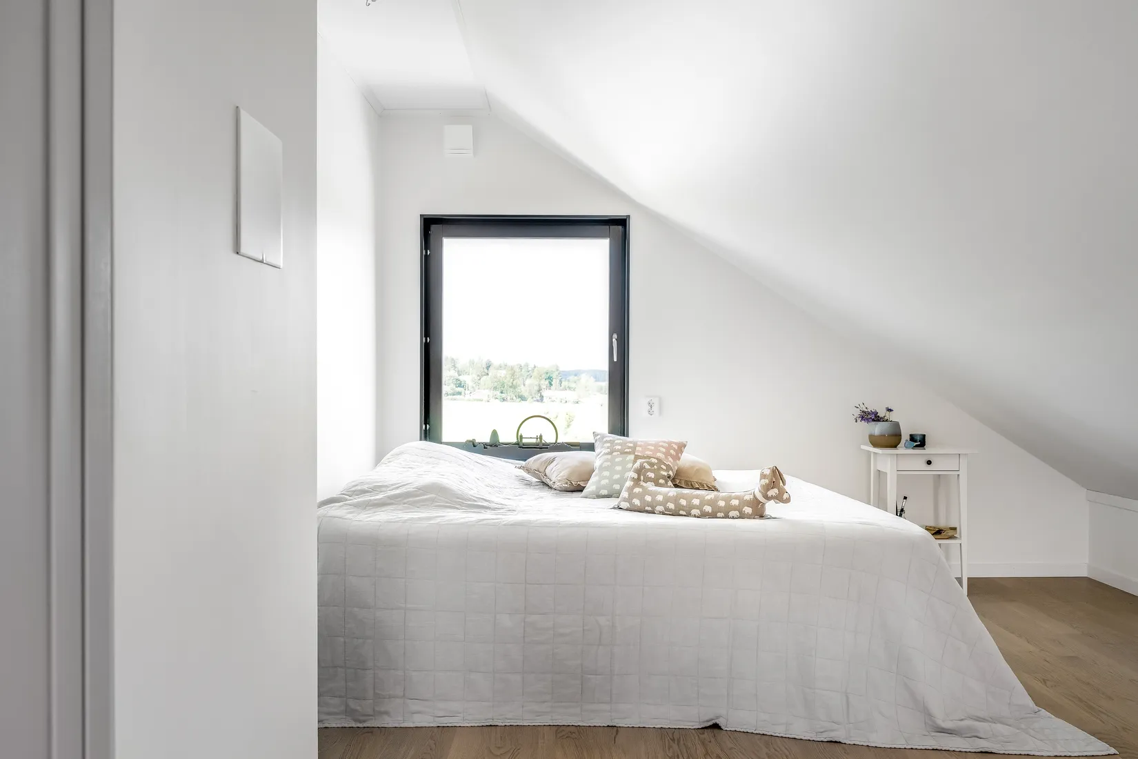 Radhus, STRÖMGÅRDSVÄGEN 44, Lindholmen, Vallentuna