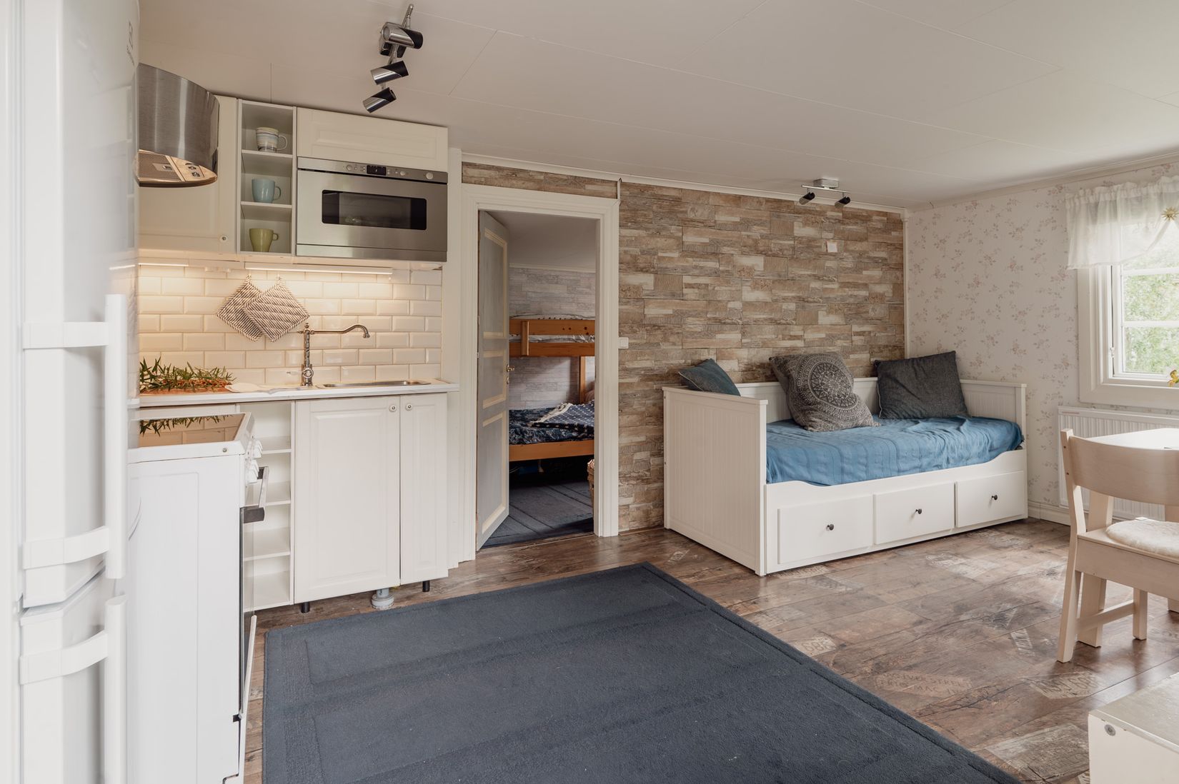 Villa, Högås Sund 153 och 155, Uddevalla