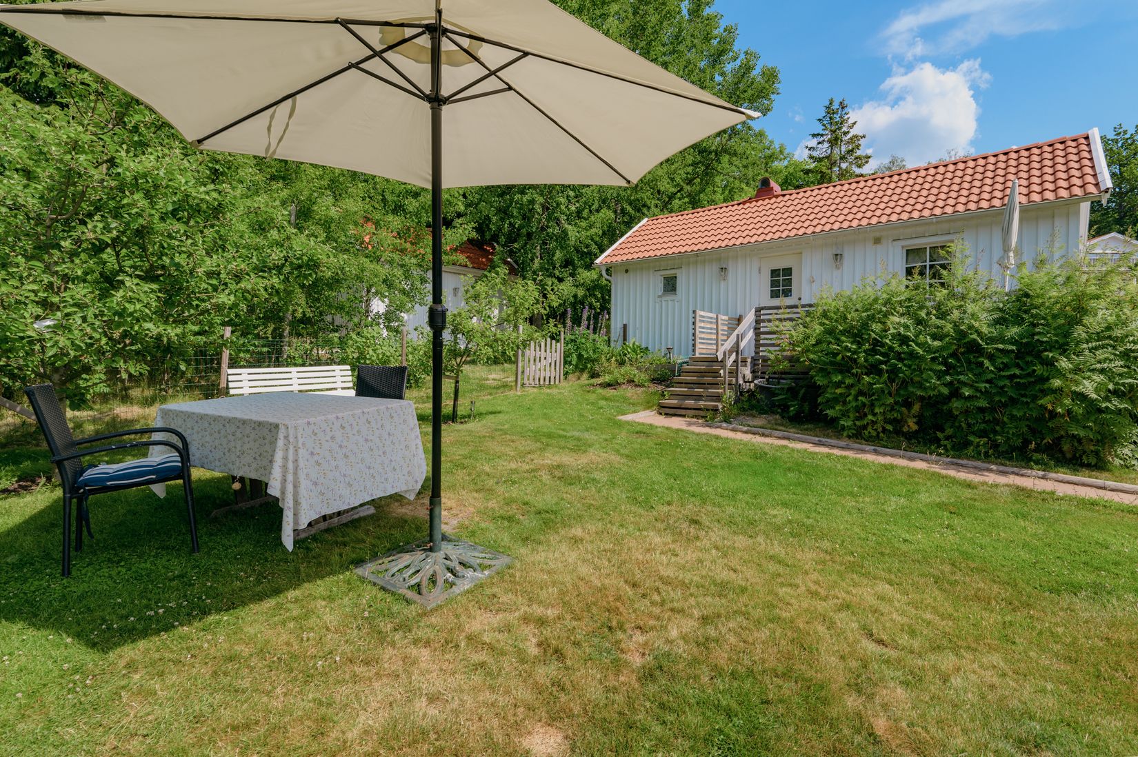 Villa, Högås Sund 153 och 155, Uddevalla