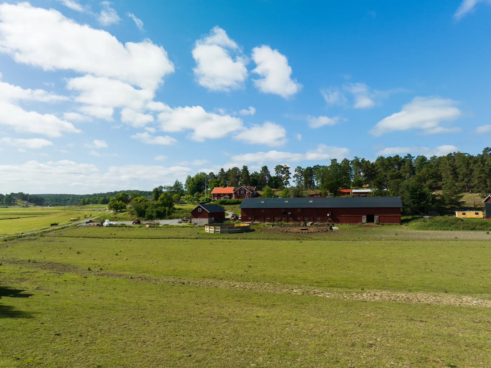 Tomt, Tomter på landet strax utanför Björnlunda, Lantligt, Gnesta
