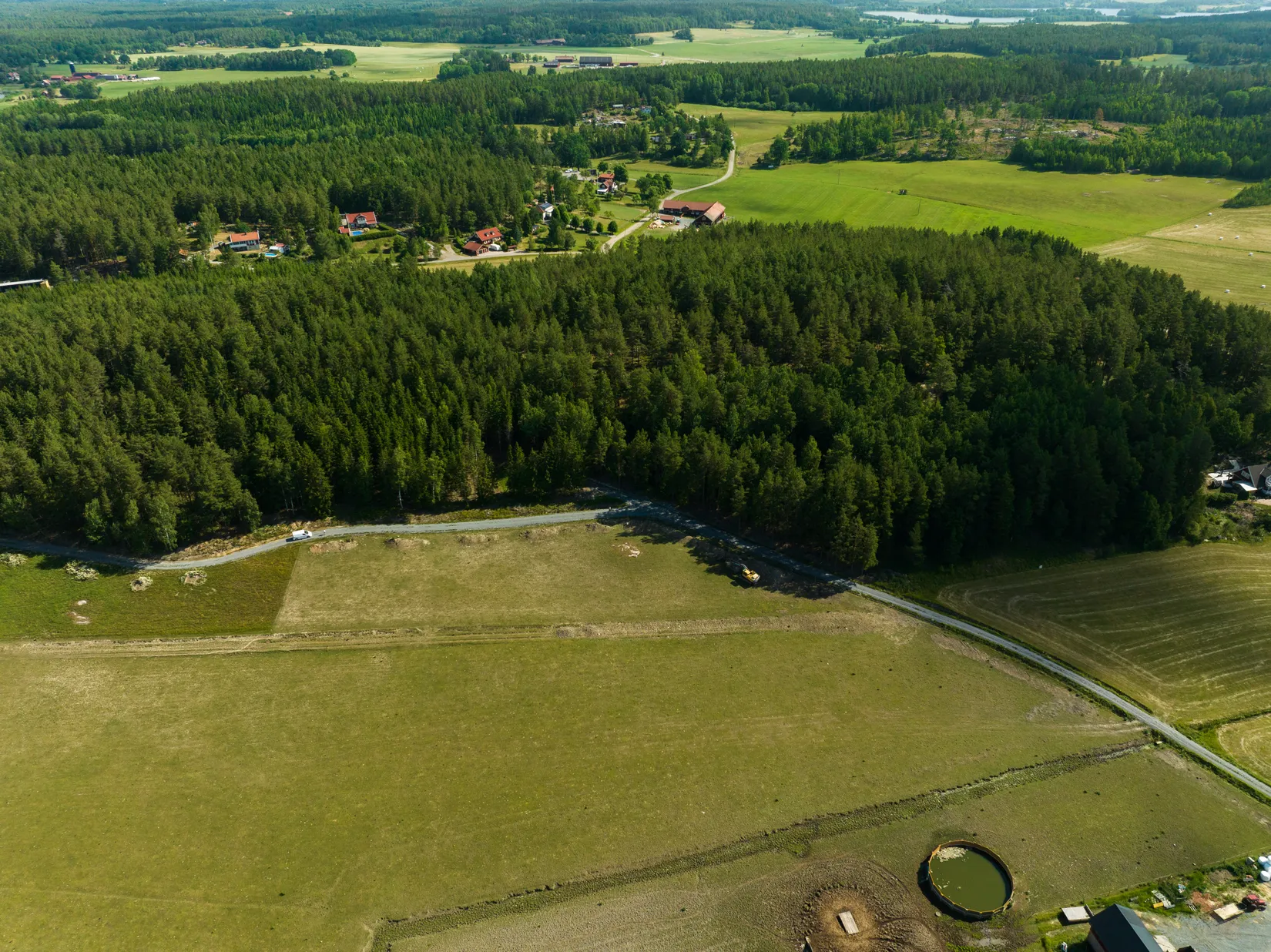 Tomt, Tomter på landet strax utanför Björnlunda, Lantligt, Gnesta