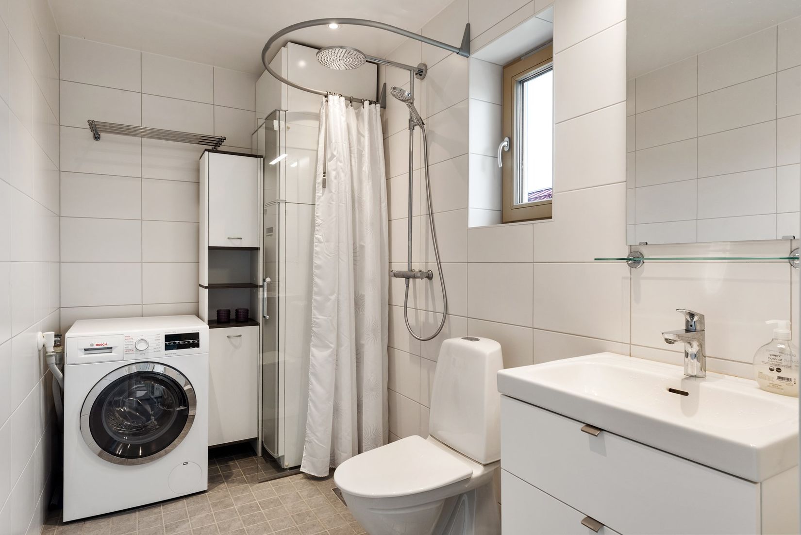 Bostadsrätt, Gropgärdesvägen 62, Ljusterö, Österåker