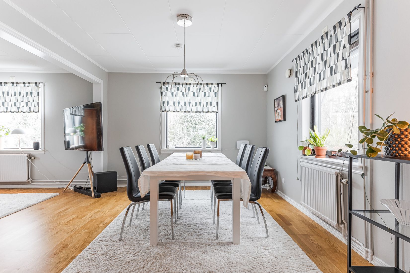 Villa, Högarensgatan 12, Falköping