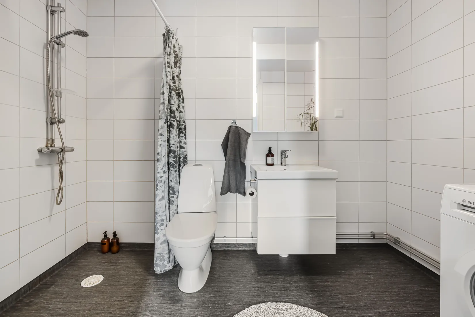 Bostadsrätt, Radhus, Revirvägen 9, Läggesta, Strängnäs