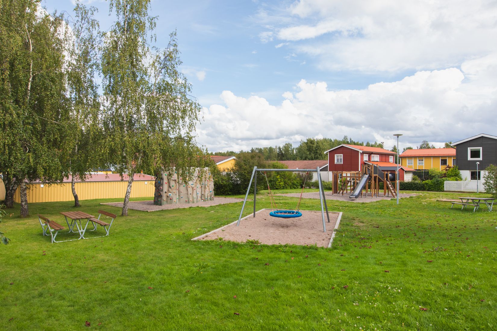 Radhus, Vallhovsvägen 178C, Vallhov, Sandviken