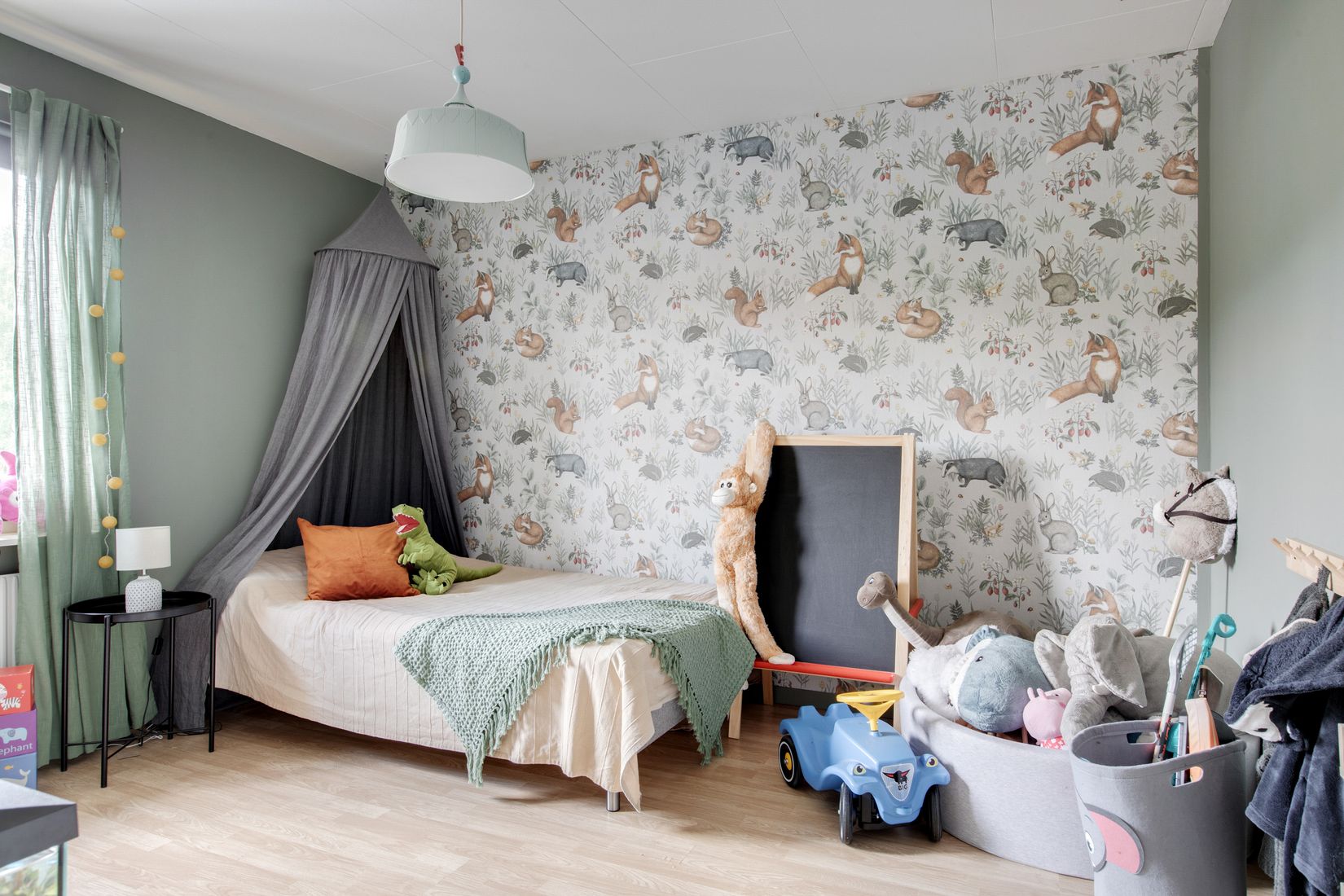 Radhus, Vallhovsvägen 178C, Vallhov, Sandviken