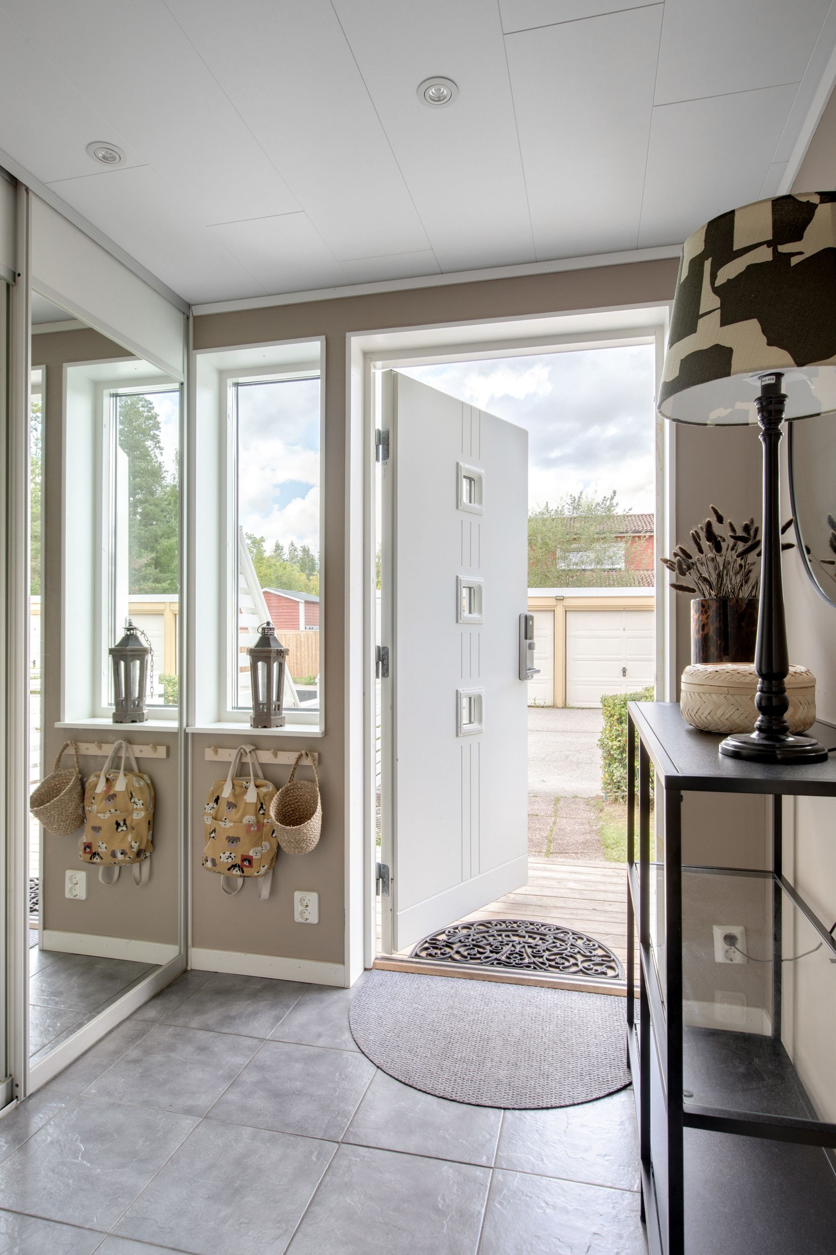 Radhus, Vallhovsvägen 178C, Vallhov, Sandviken