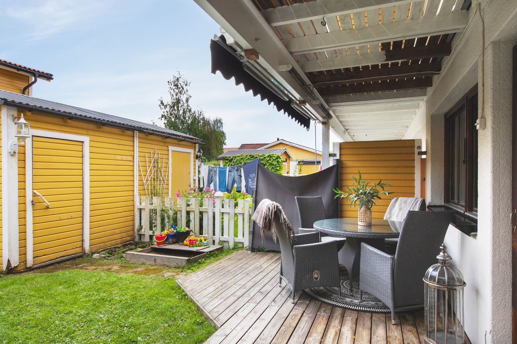 Radhus, Vallhovsvägen 178C, Vallhov, Sandviken