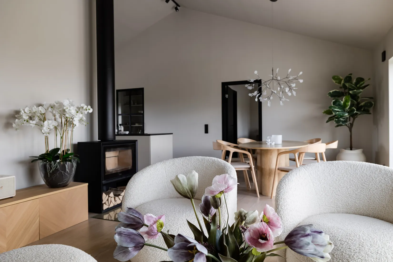 Villa, Mandelblomsgatan 6, Gröna Sörby, Kumla