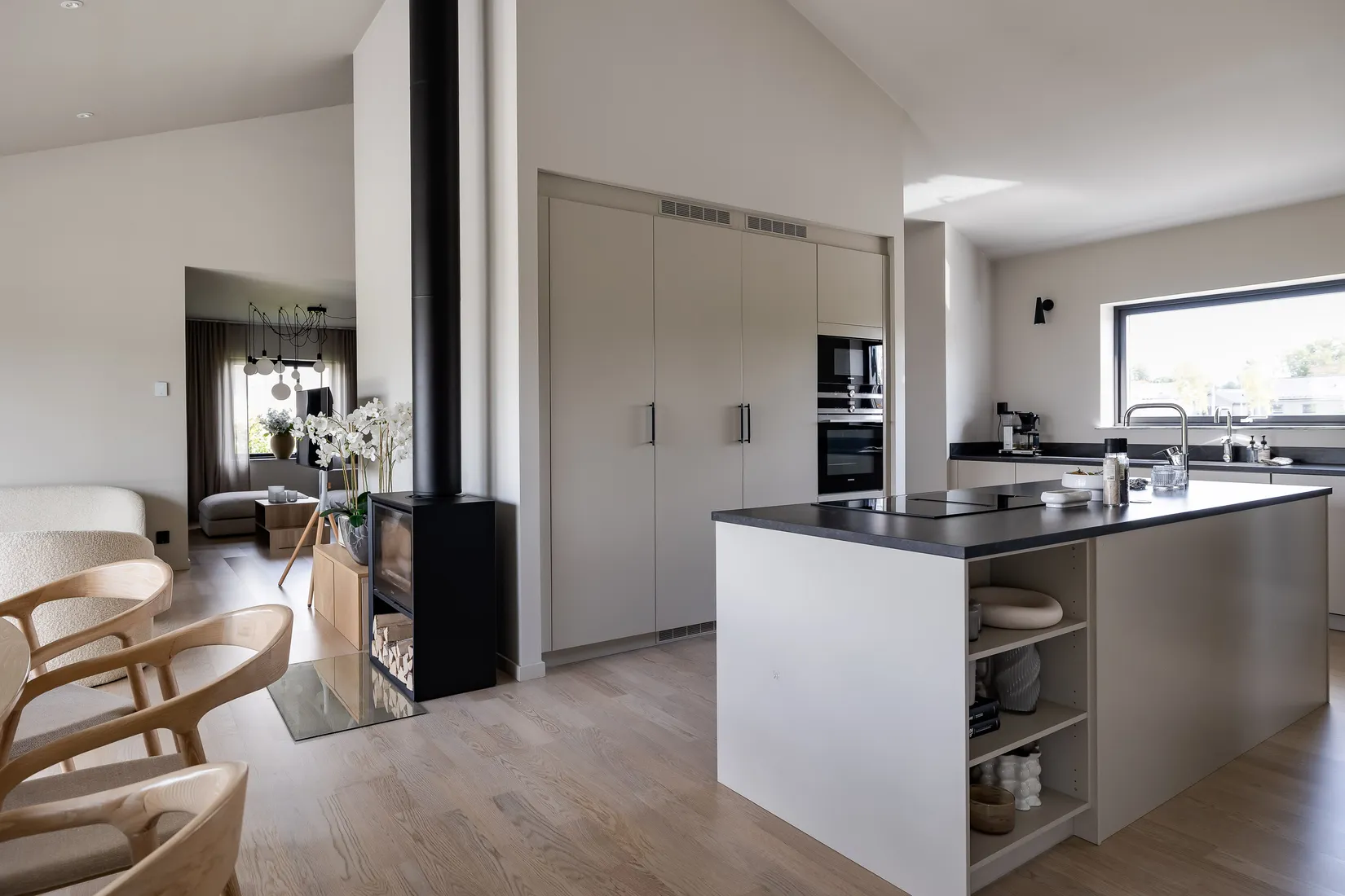 Villa, Mandelblomsgatan 6, Gröna Sörby, Kumla