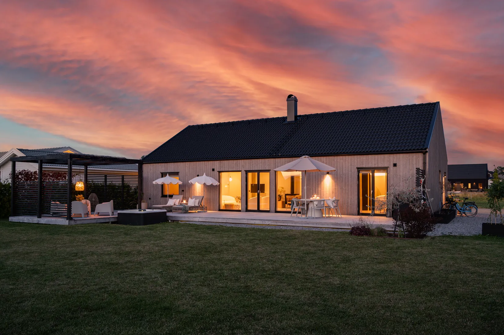 Villa, Mandelblomsgatan 6, Gröna Sörby, Kumla