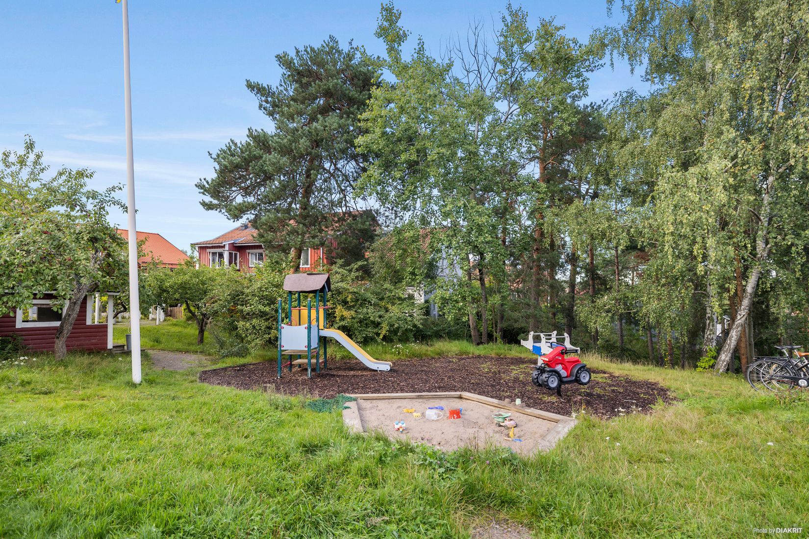 Radhus, Björkholmsvägen 74, Orminge Centrum, Nacka
