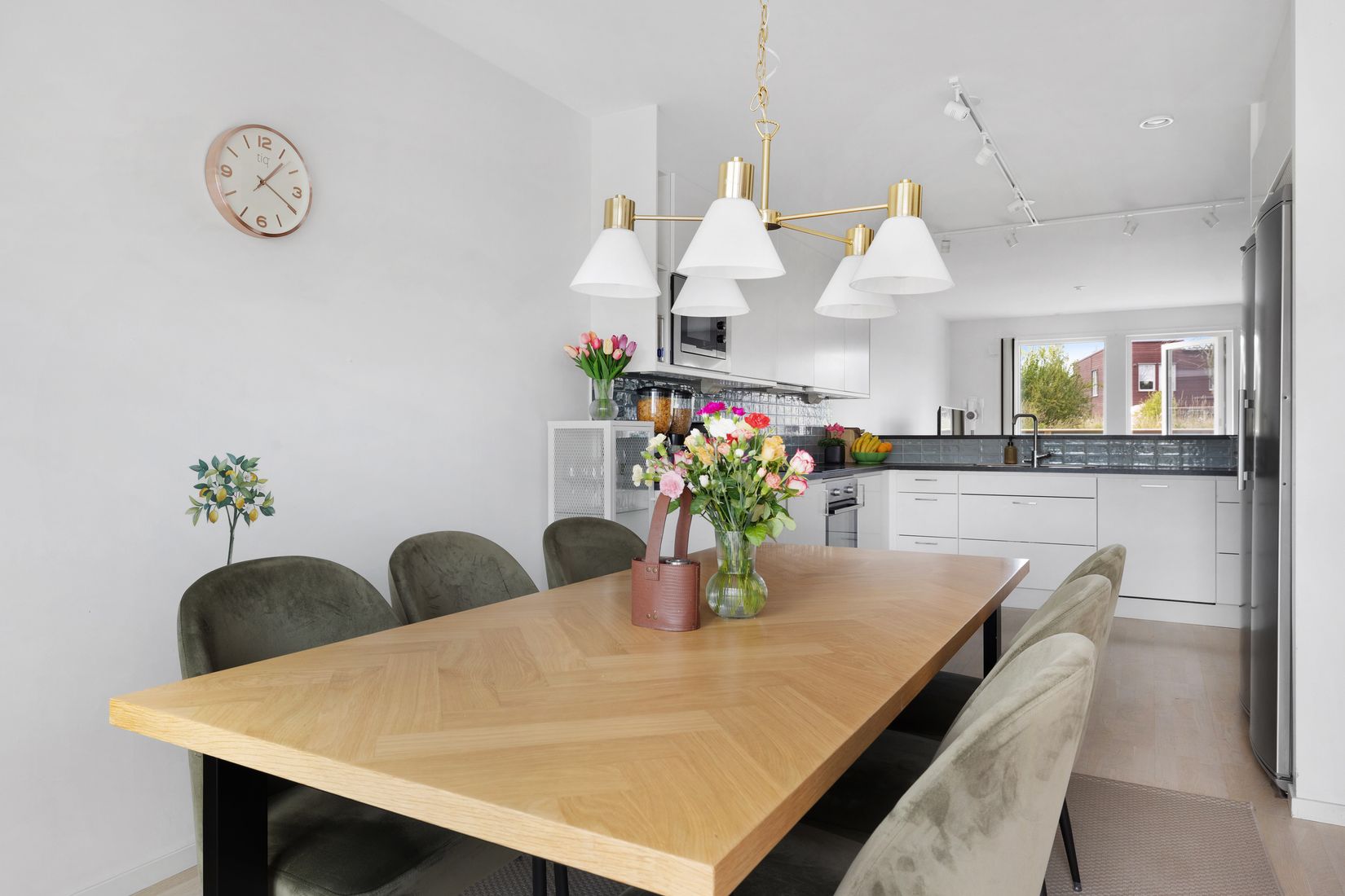 Radhus, Igelvadsstråket 25, Fresta, Upplands Väsby
