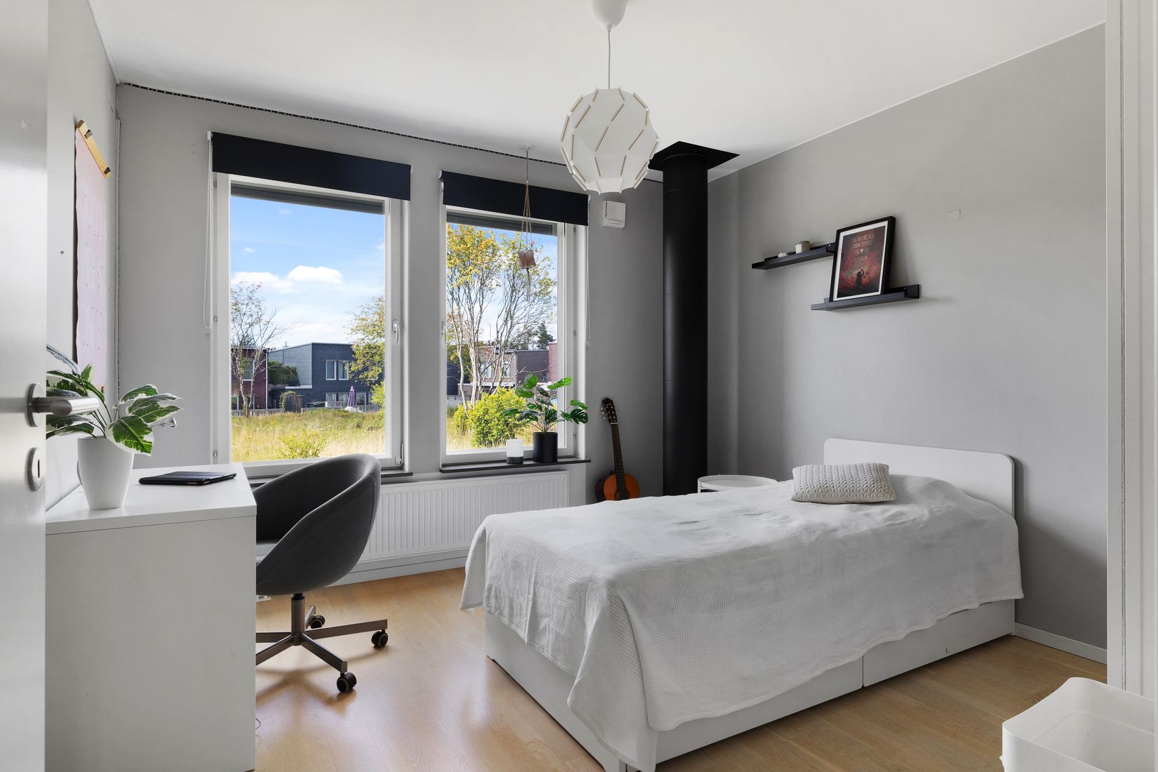 Radhus, Igelvadsstråket 25, Fresta, Upplands Väsby