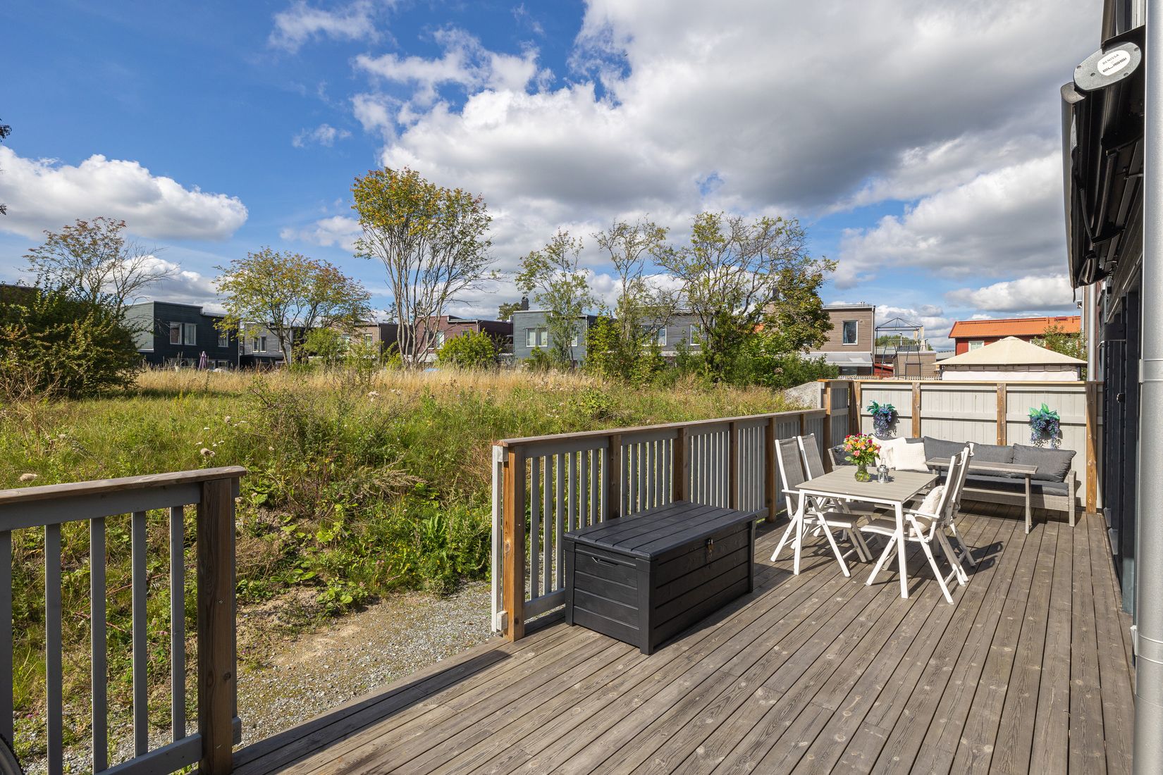 Radhus, Igelvadsstråket 25, Fresta, Upplands Väsby