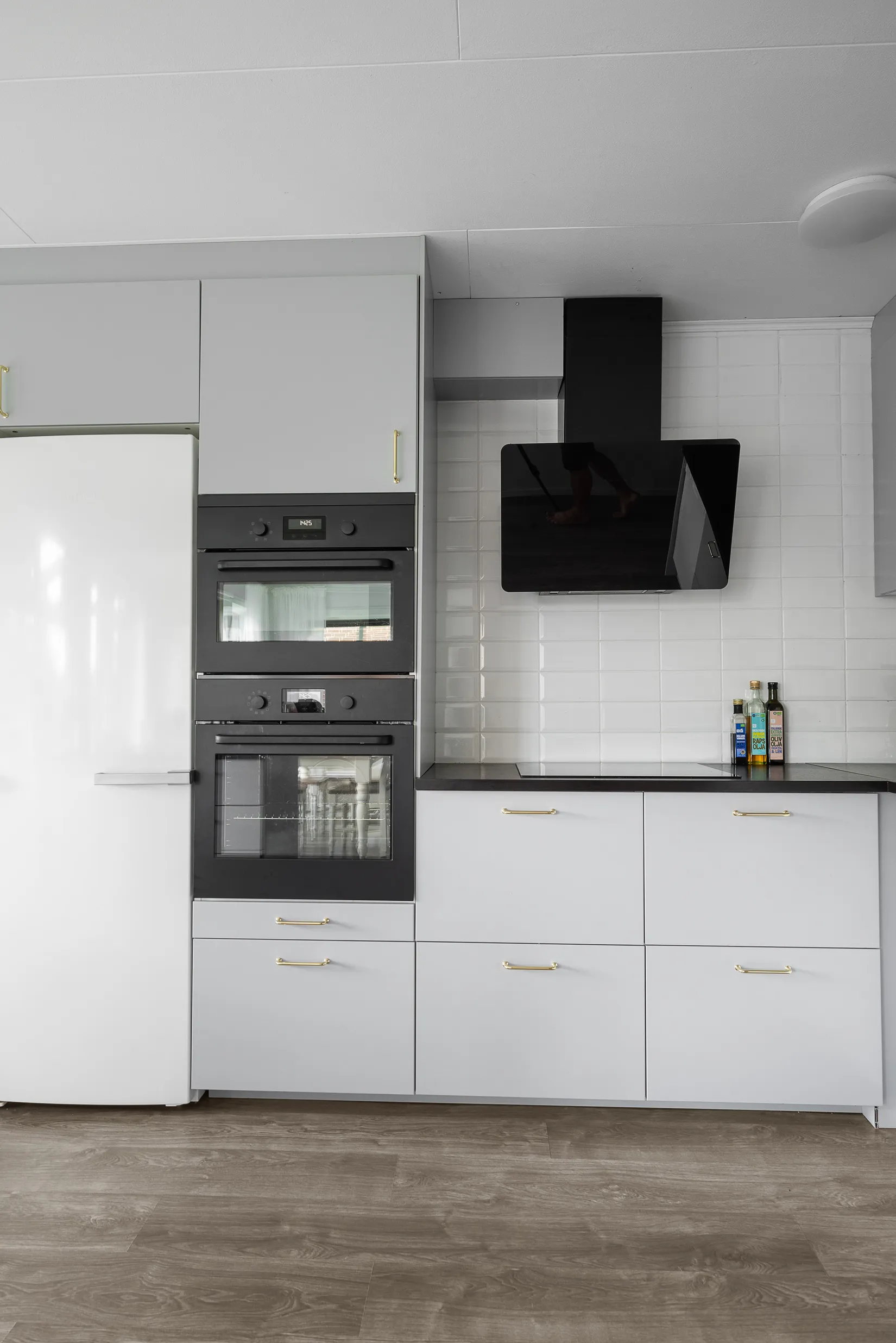 Villa, Radhus, Svansjövägen 3G, Bjuren, Flen