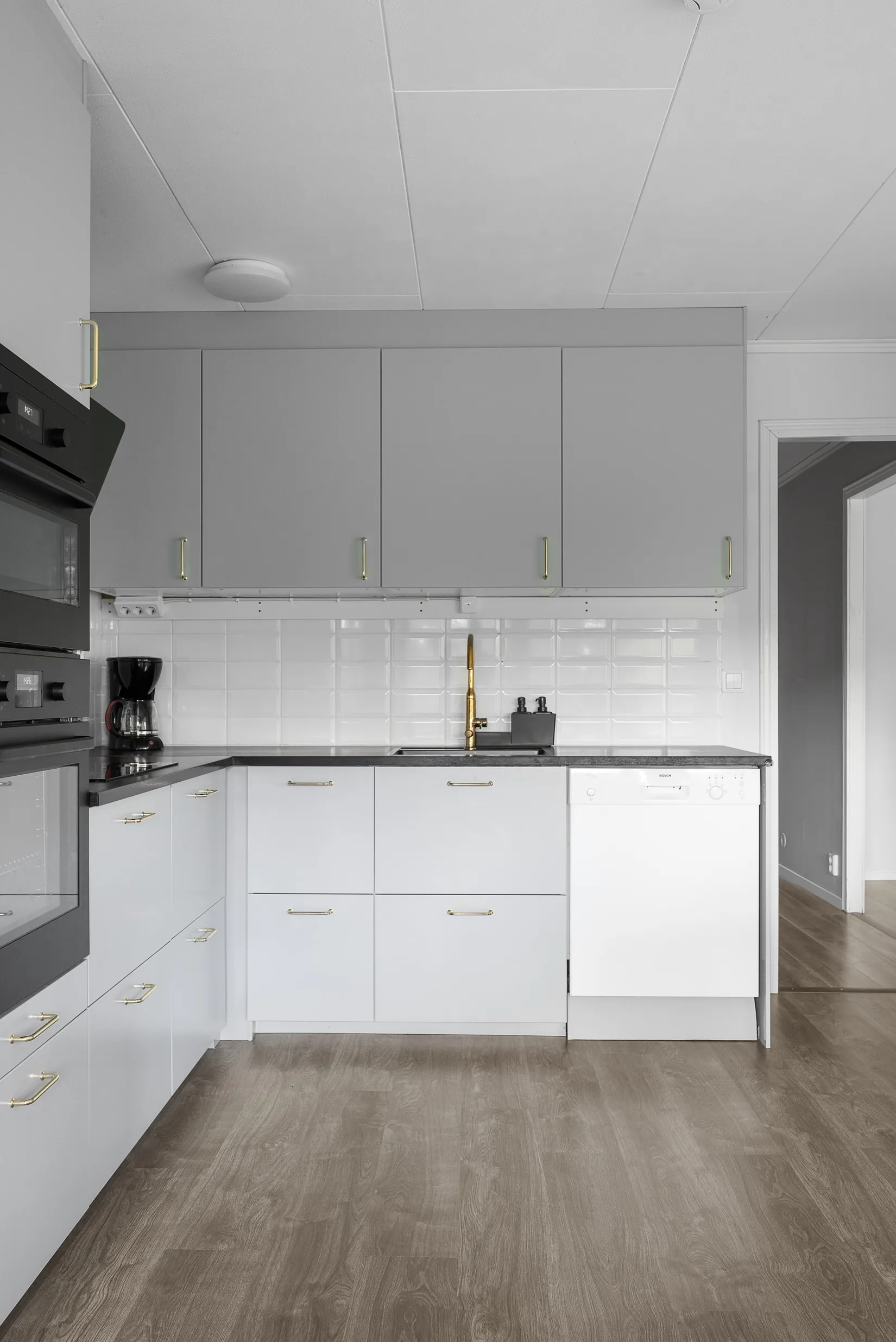 Villa, Radhus, Svansjövägen 3G, Bjuren, Flen