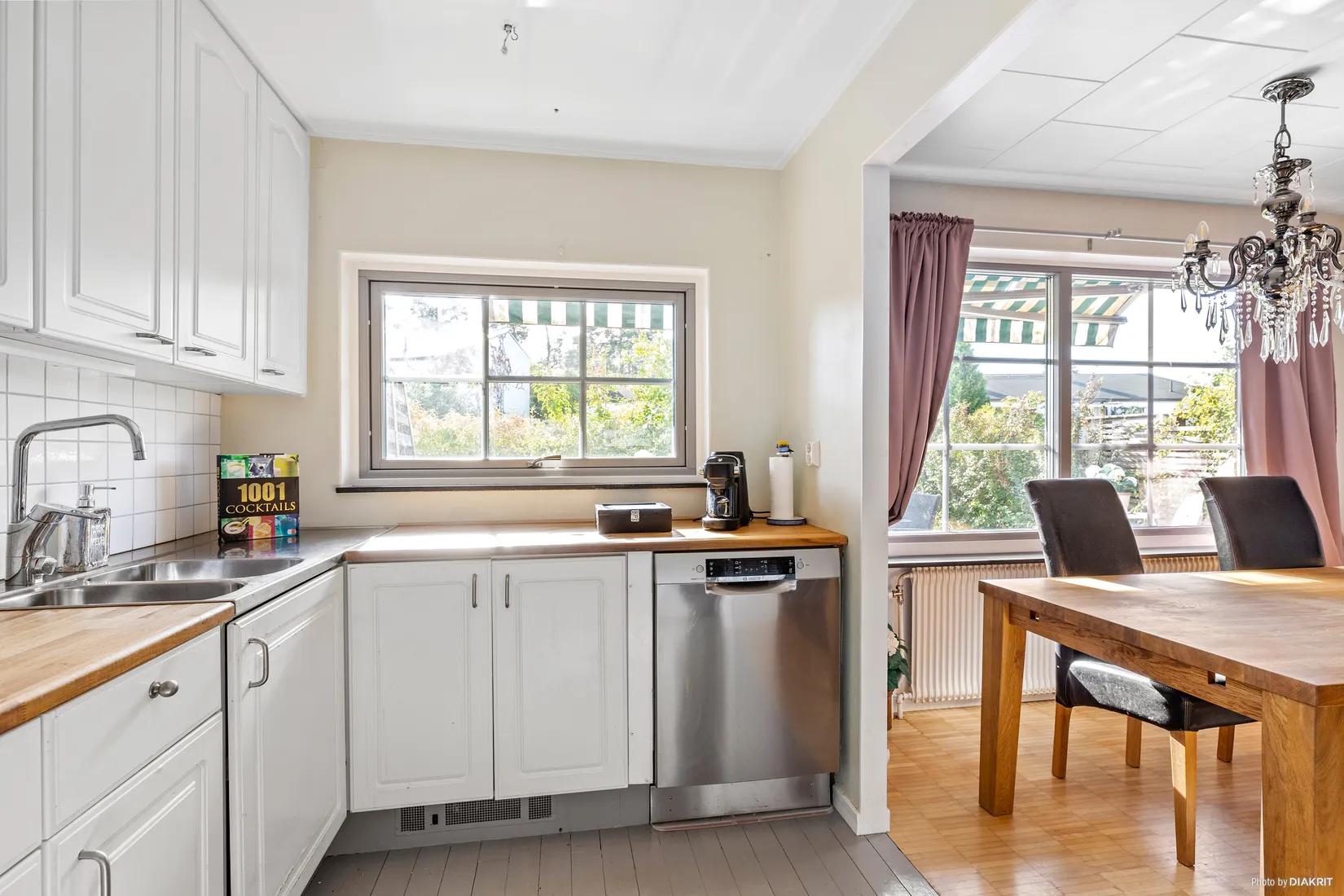 Radhus, Grönbetevägen 72, Stockholm