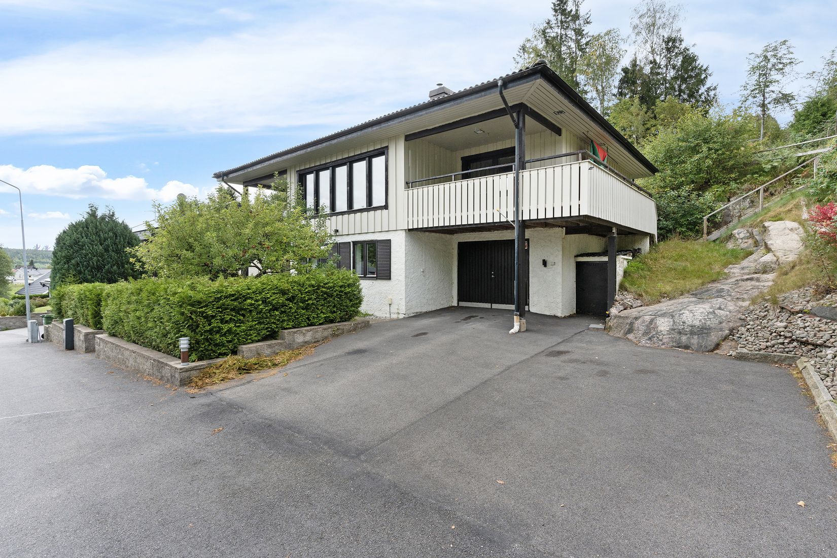 Villa, Flustervägen 11, Lilla Edet