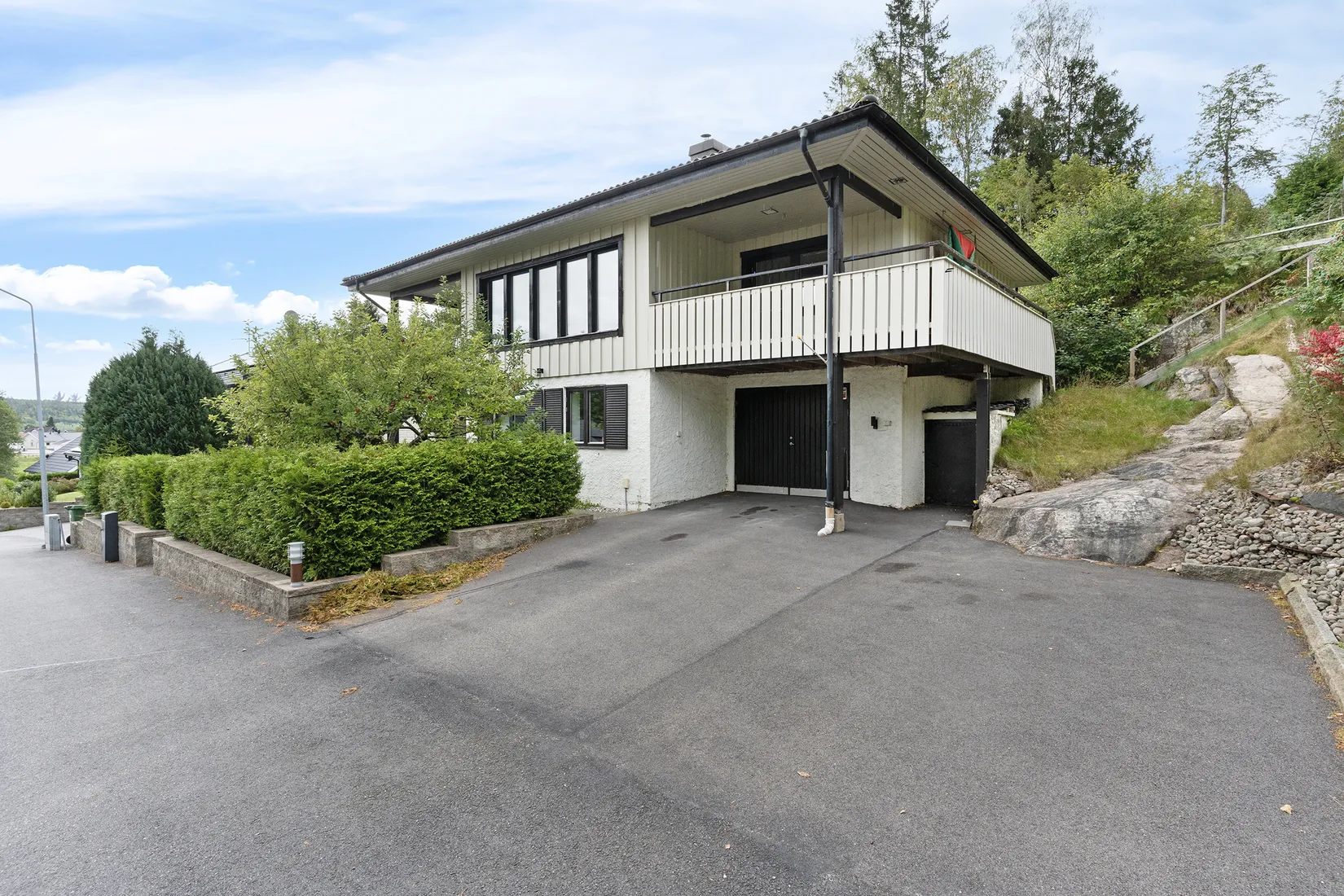 Villa, Flustervägen 11, Lilla Edet
