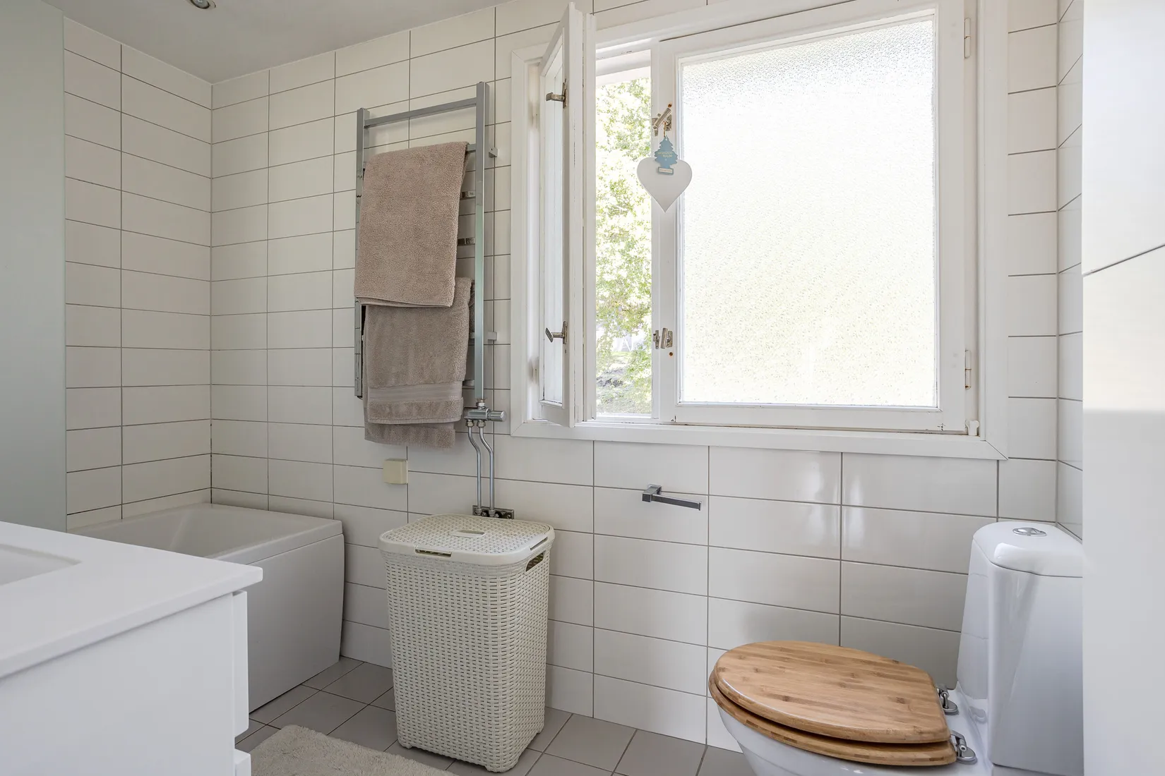 Radhus, Saturnusvägen 36, Österskär/Tuna, Österåker