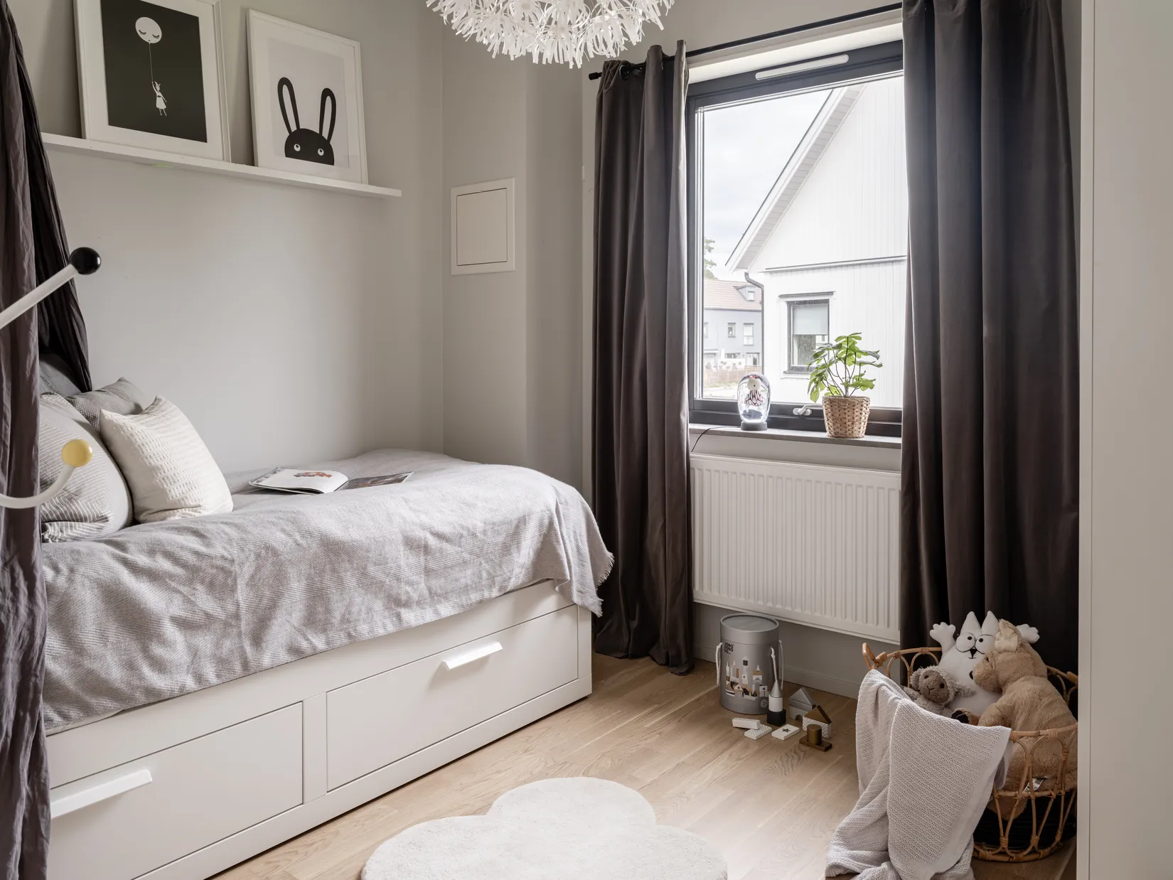 Bostadsrätt, Radhus, Väsjövägen 14B, Väsjön, Sollentuna