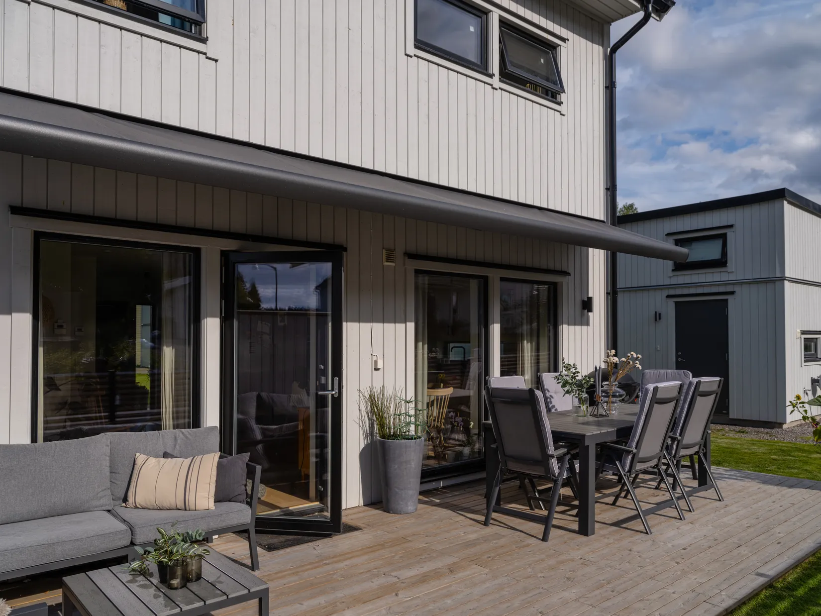 Bostadsrätt, Radhus, Väsjövägen 14B, Väsjön, Sollentuna