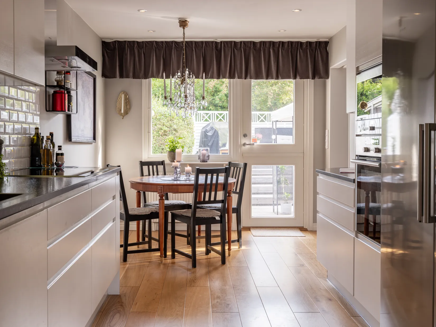 Villa, Radhus, Myrvägen 13, Tureberg, Sollentuna