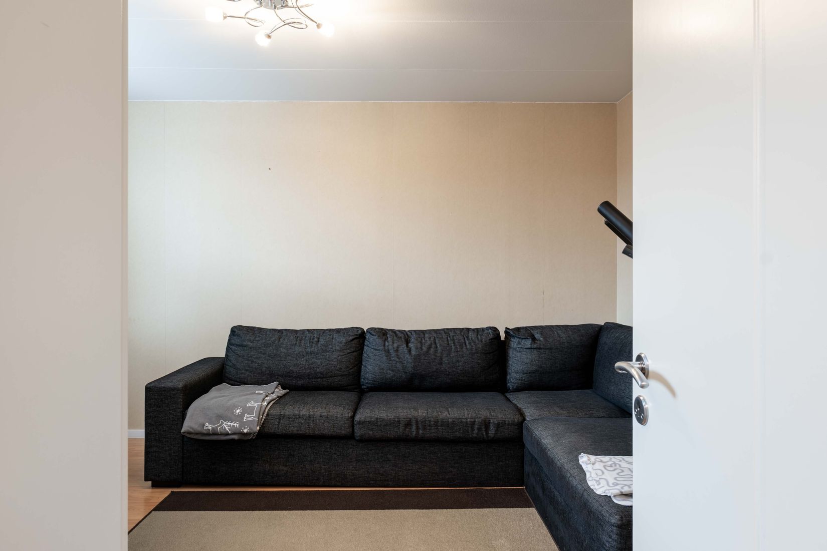 Radhus, Stångjärnsgatan 105, Bäckby, Västerås
