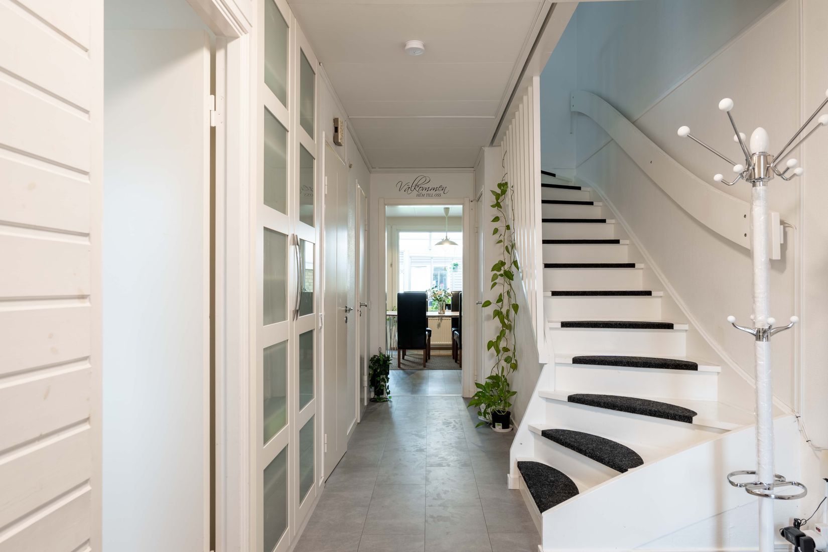 Radhus, Stångjärnsgatan 105, Bäckby, Västerås