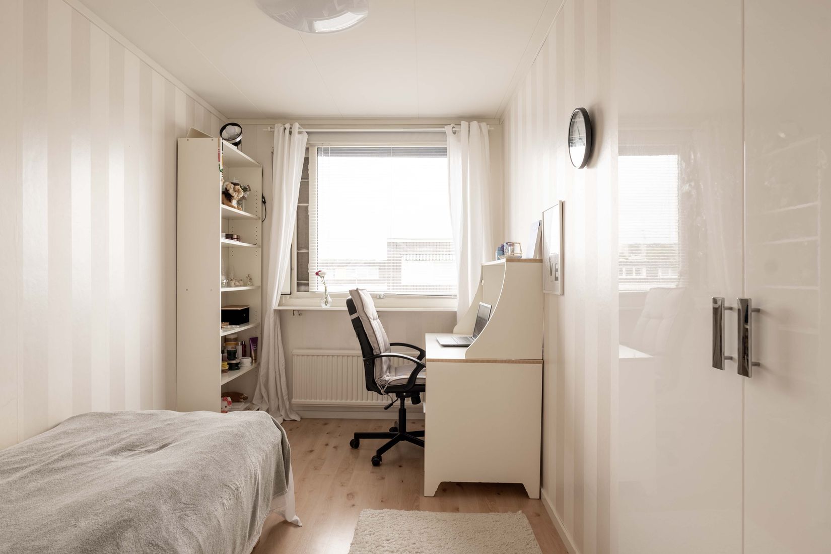 Radhus, Stångjärnsgatan 105, Bäckby, Västerås