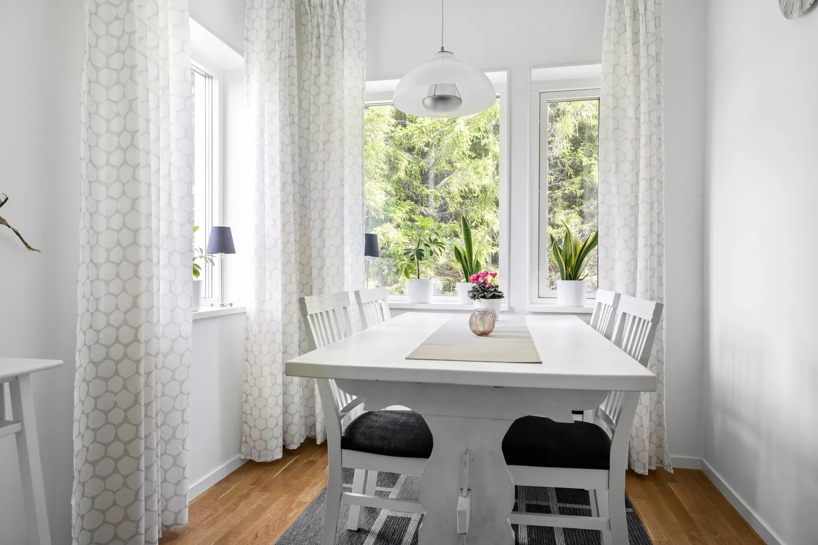 Bostadsrätt, Radhus, Silvergatan 4B, Klondyke, Enköping