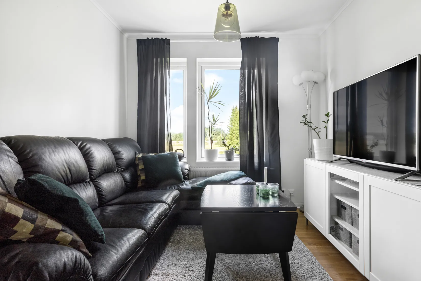 Bostadsrätt, Radhus, Silvergatan 4B, Klondyke, Enköping