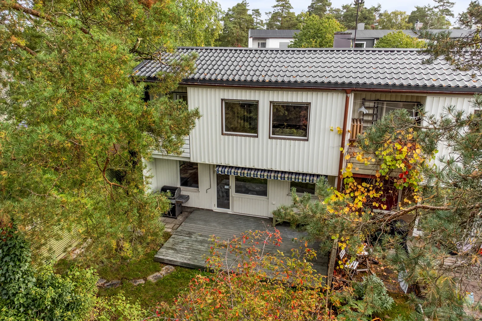 Villa, Radhus, Spireabågen 69, Hässelby Södra Villastad, Stockholm