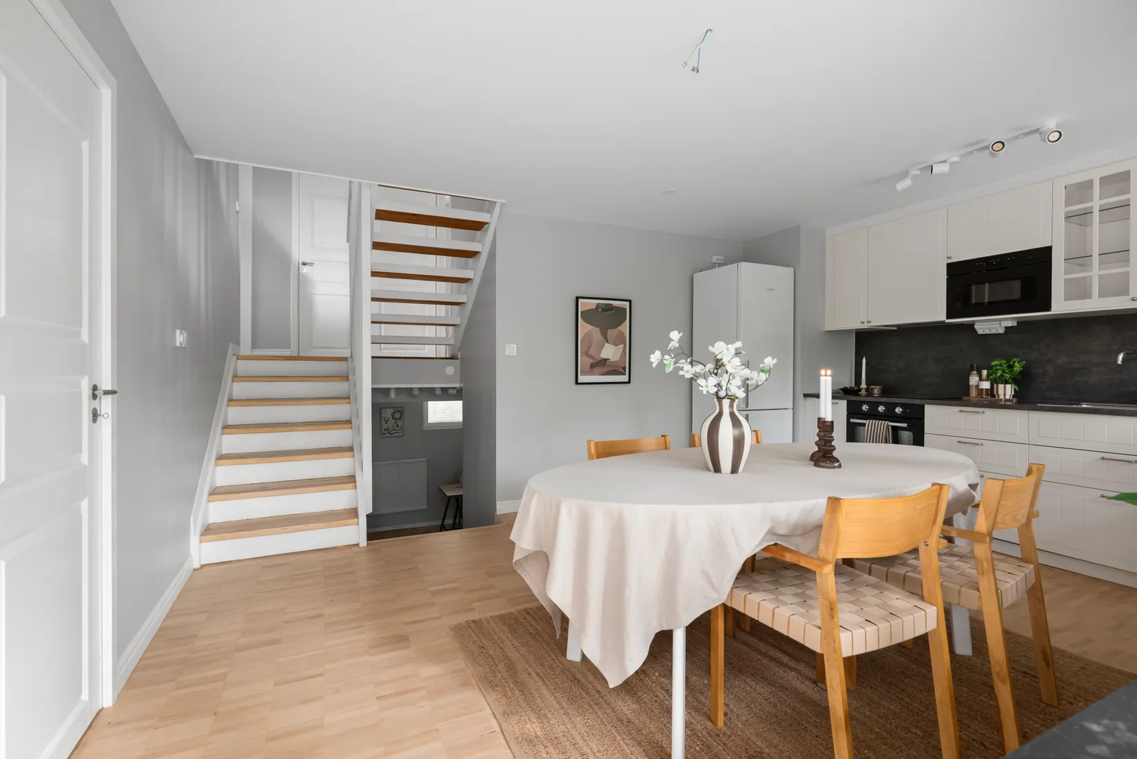 Radhus, Spireabågen 69, Hässelby Södra Villastad, Stockholm