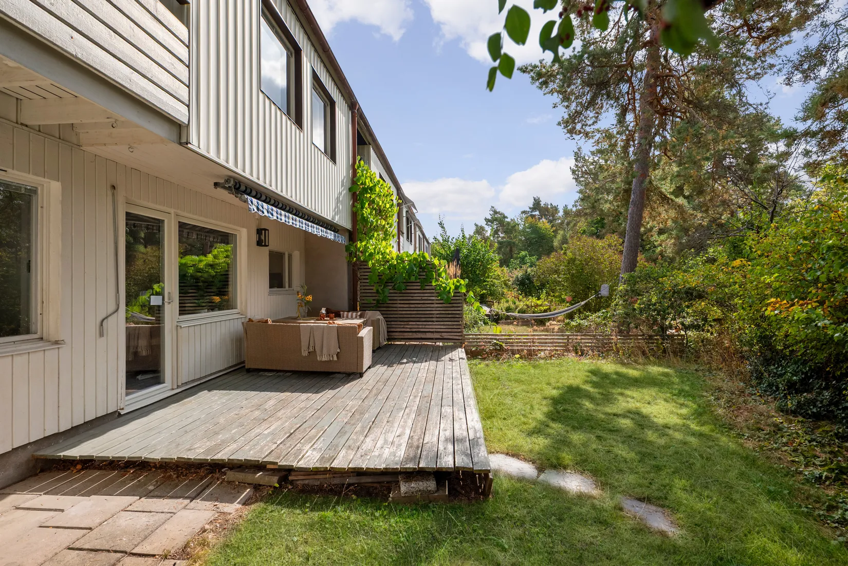 Radhus, Spireabågen 69, Hässelby Södra Villastad, Stockholm